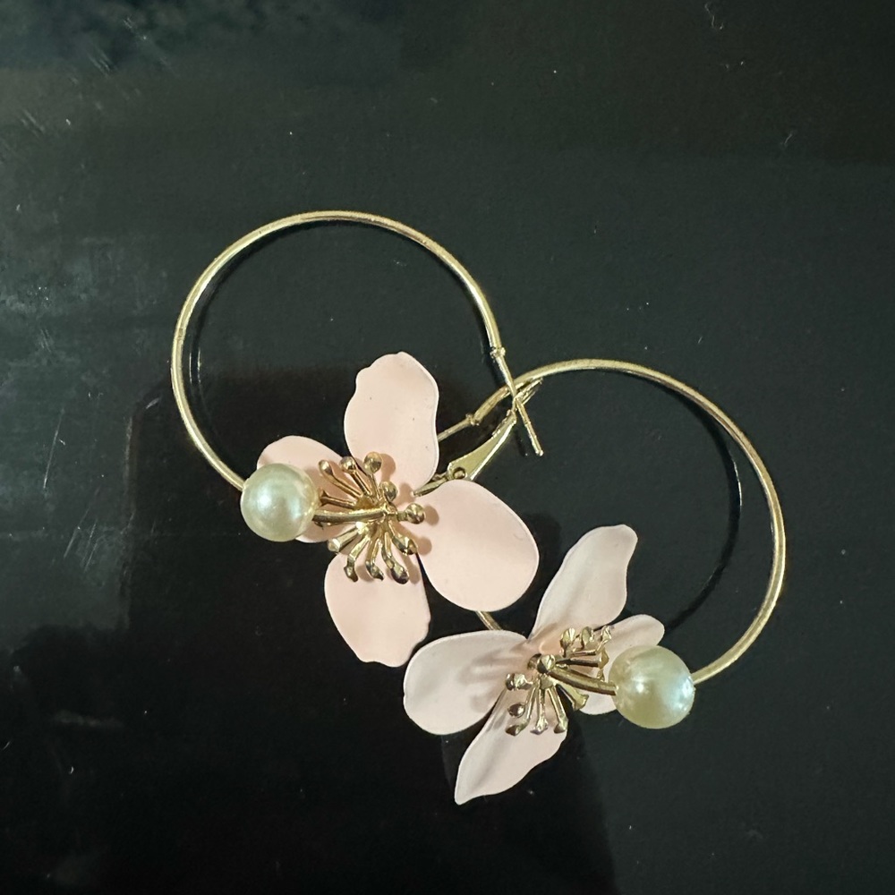 Cherry blossom hoop Earrings with pearl